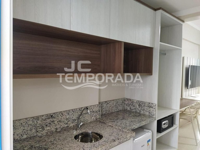 Spazzio diRoma - 909   M - SR